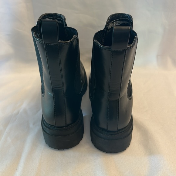 A New Day Women's Faux Leather Belle Boots - Ankle Chelsea Boots, Black 9 1/2 - Picture 5 of 7